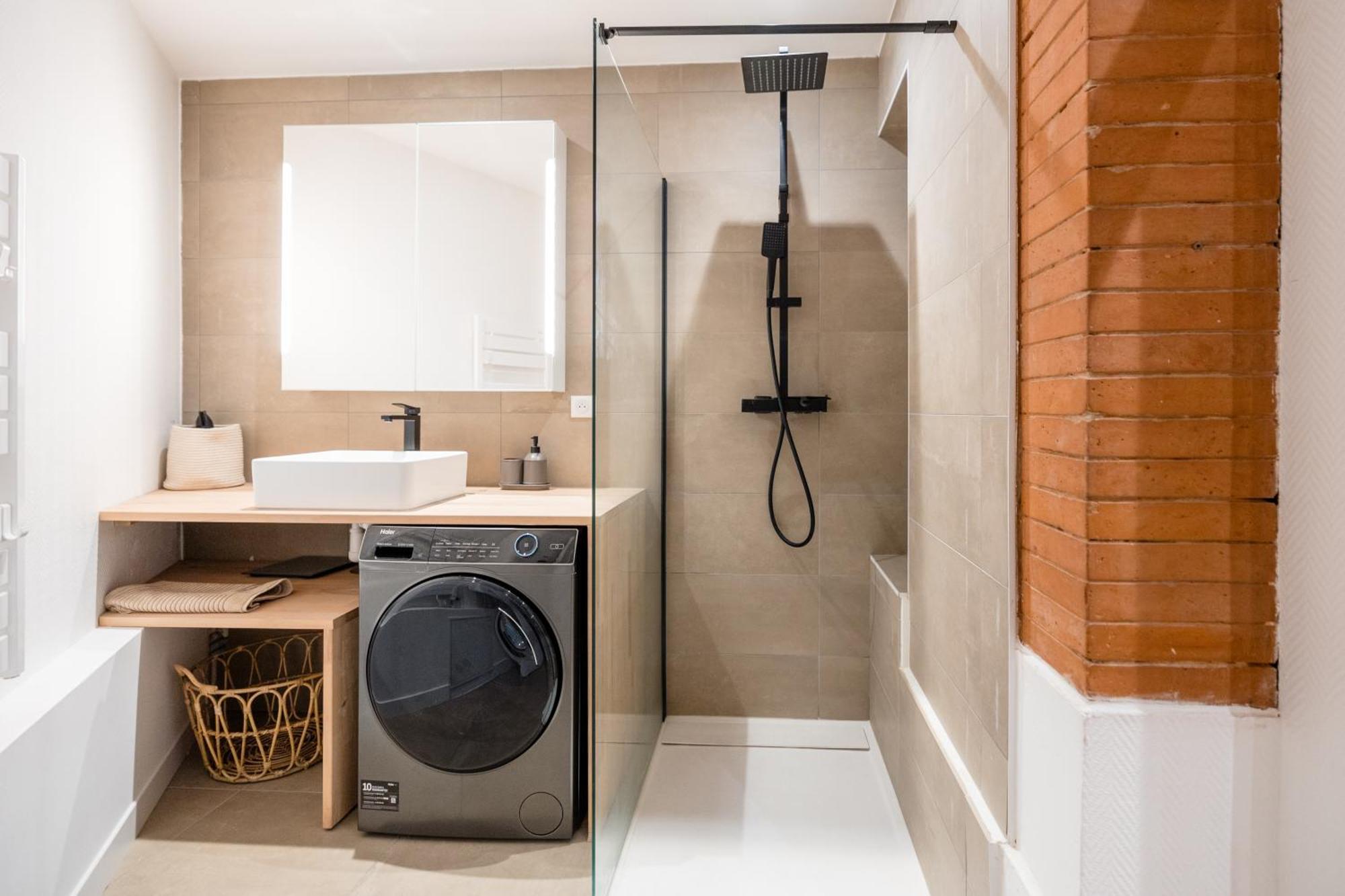 Le Lotus Blanc - Hypercentre A 10 Min Du Metro Appartement *